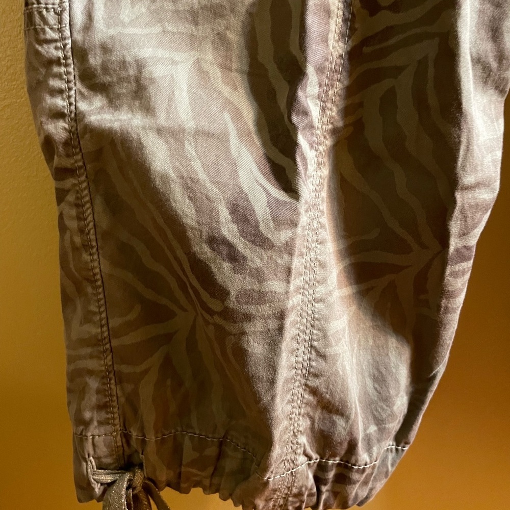 Express Capri’s - 4 - Picture 4 of 9